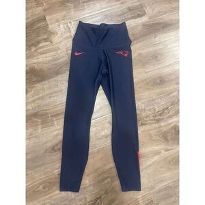 Nike Dri-FIT NFL Patriots Womens Leggings S